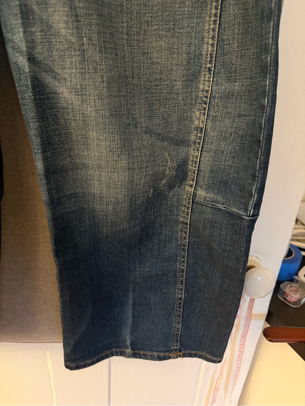 Pilcro (Anthropologie) Heritage Curve Mid-Rise Wide-Leg Jeans Washed Blue Denim - Picture 7 of 11